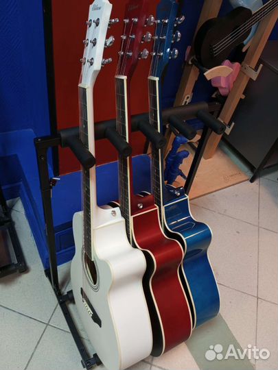 Акустическая гитара