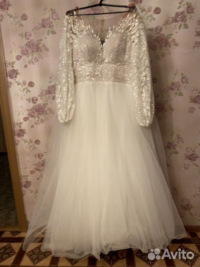 Платье свадебное