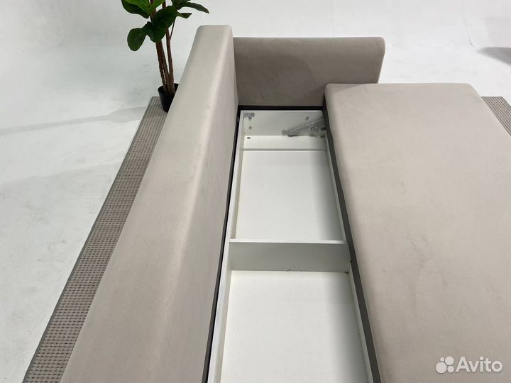 Диван Астон