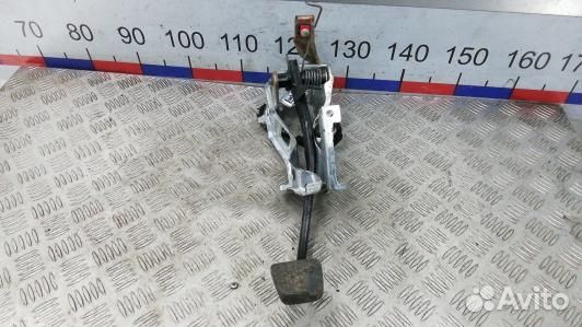 Педаль тормоза opel zafira B (LBE16O201)