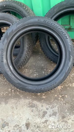Pirelli Scorpion Ice Zero 2 235/50 R19