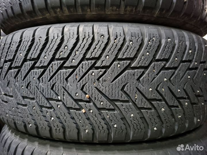 Nokian Tyres Hakkapeliitta 8 SUV 275/55 R20