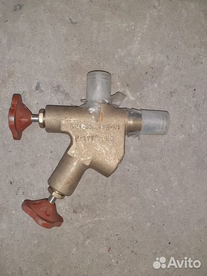 521-35.3126-01 Клапан для манометра штуцерный саль