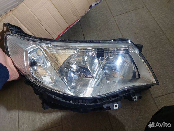 Фара передняя правая Subaru forester sh (неориг)