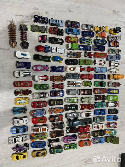Машинки хот вилс hot wheels