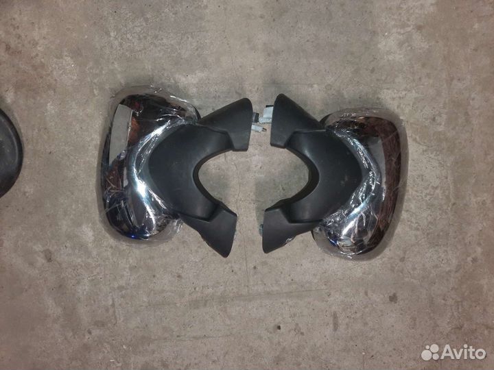 Накладка на зеркало.хром.рено трафик 2