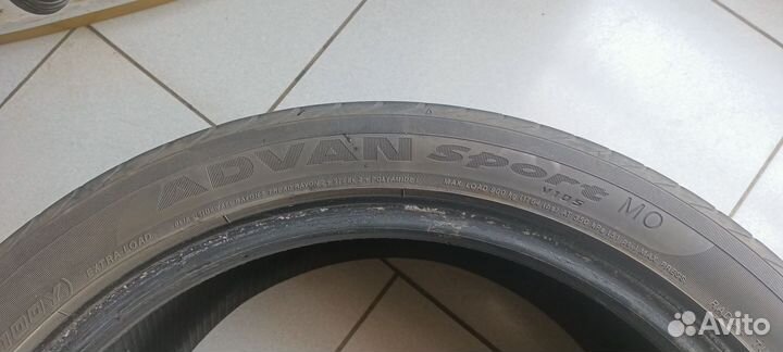 Yokohama Advan Sport V105 275/35 R19