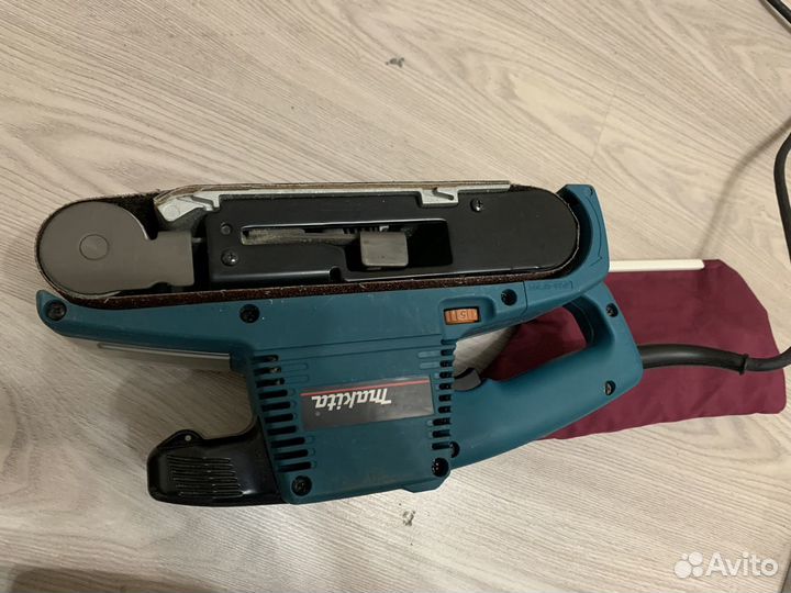 Машина шлифовальная Makita 9404