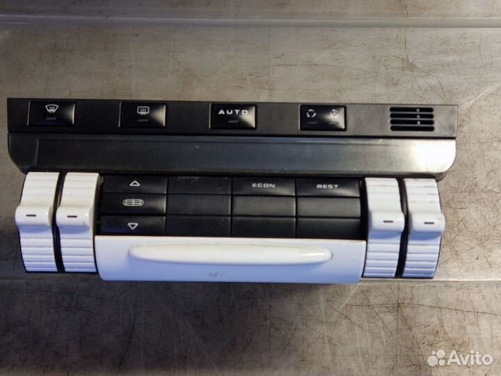 Блок климата 2-зонный окрашен Порш Каен 955