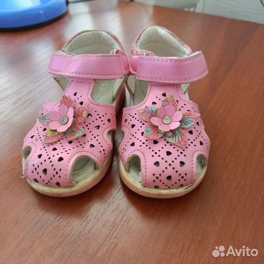 Ботинки, кроссовки, сандали