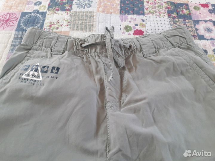 Шорты на мальчика 134/140