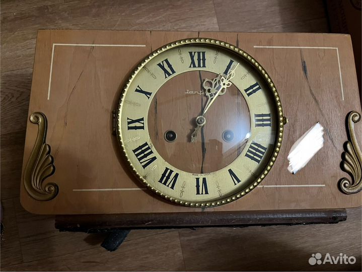 Часы настольные Янтарь СССР