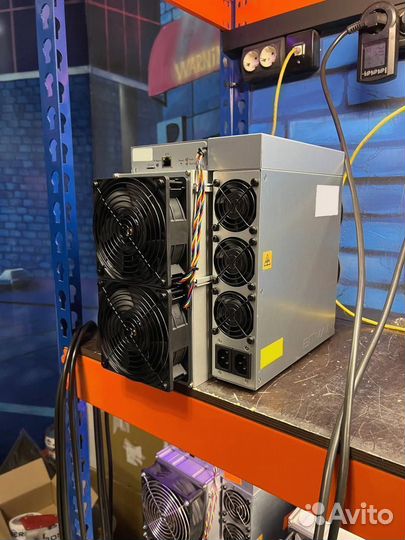 Asic Antminer L7 9050 MH/s Новый Безнал Лизинг