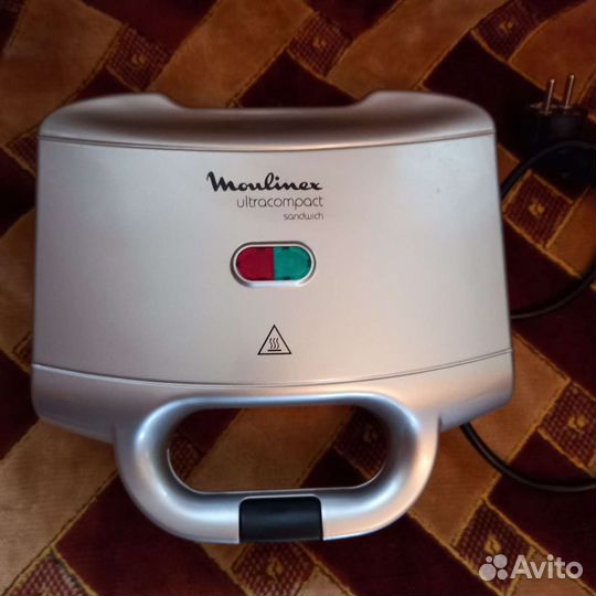 Сендвичница Moulinex SM1541