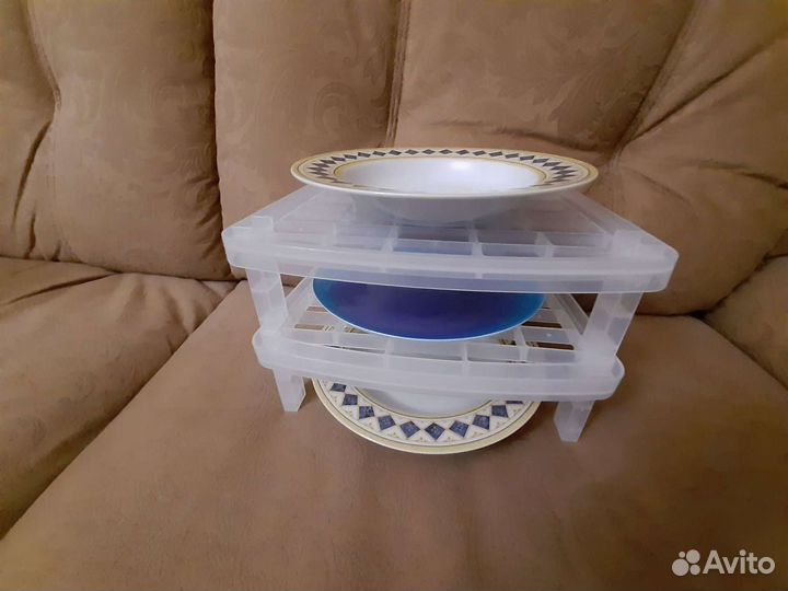 Подставка-органайзер для тарелок новая