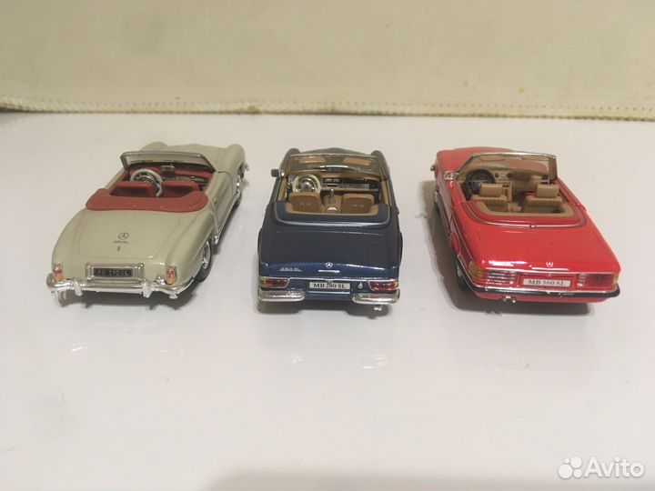 Лот Mercedes Benz SL Cararama 1/43