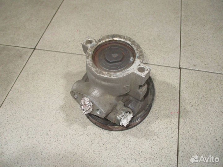 Насос гидроусилителя Chevrolet Captiva (C100)