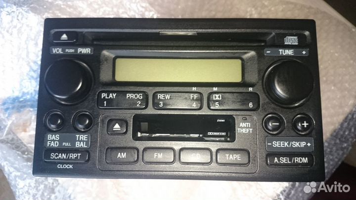 Штатная автомагнитола Honda CR-V 2002(USA)