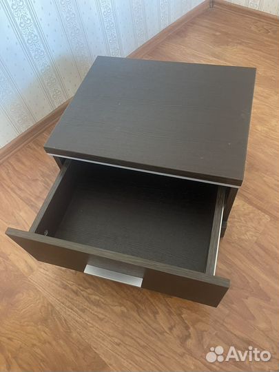 Прикроватная тумба