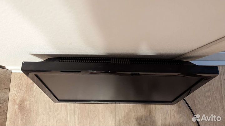Телевизор Samsung 22 дюйма