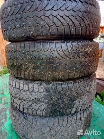 Formula Winter 215/60 R17