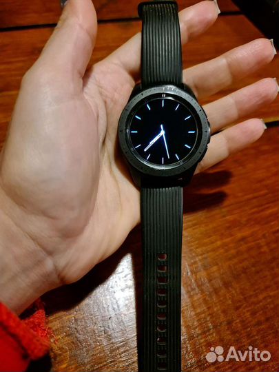 Смарт-часы Samsung Galaxy Watch 42mm Deep Black