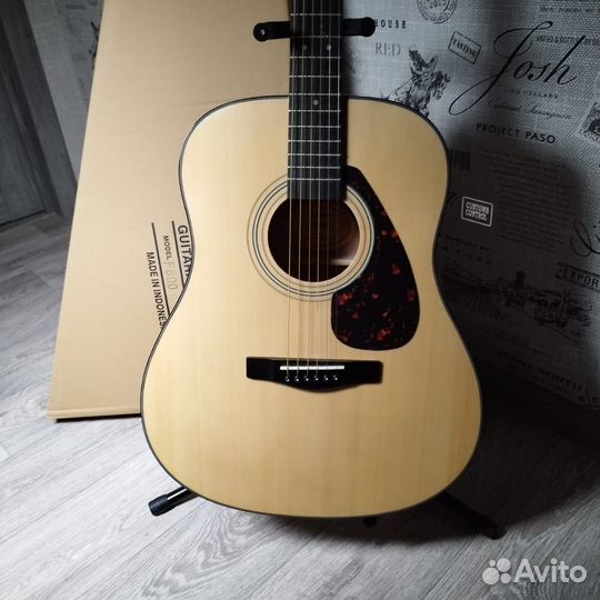 Гитара Yamaha F600