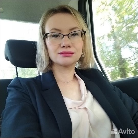 Риэлтор, специалист по недвижимости