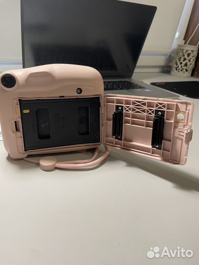 Polaroid instax mini 11
