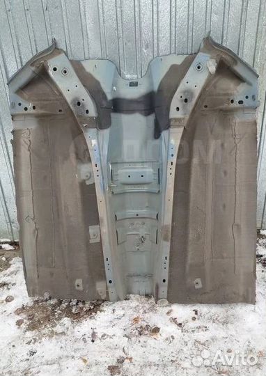 Днище mazda 3 bk