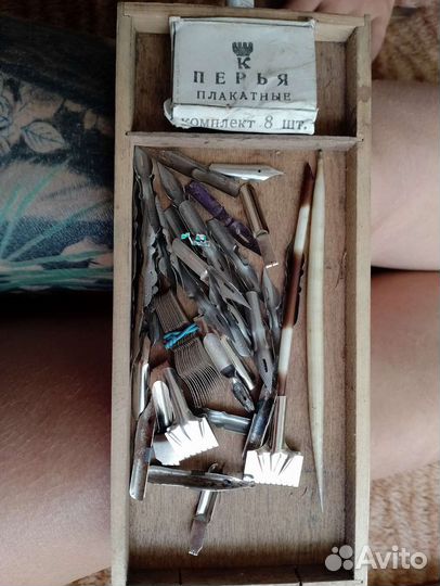 Перья плакатные