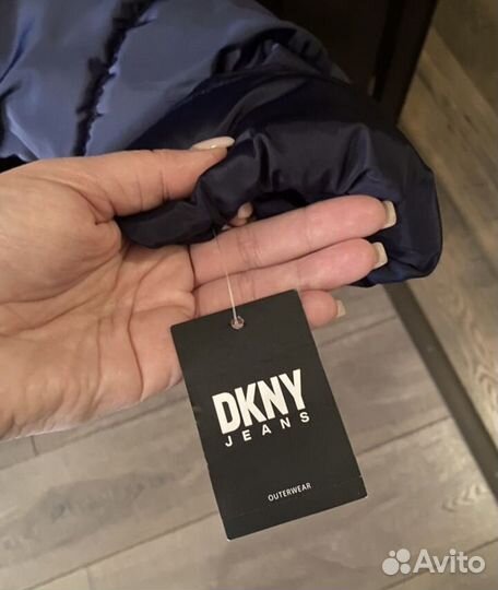 Пуховик пальто dkny оригинал на девочку 146-152