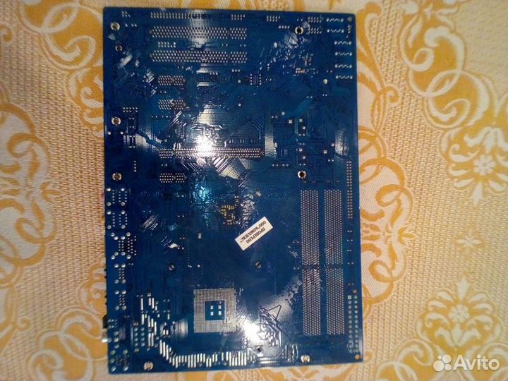 Материнская плата ASRock P45DE