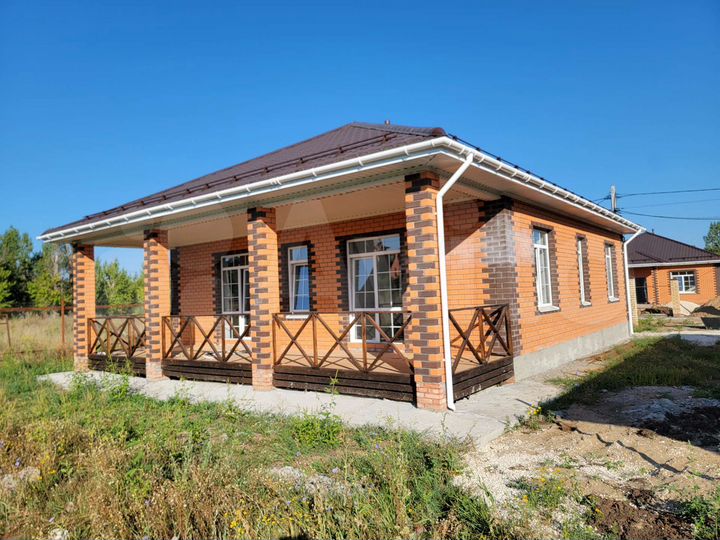 Дом 135 м² на участке 8 сот.