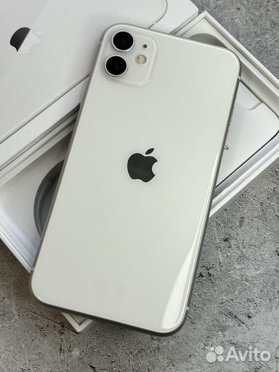 iPhone 11, 64 ГБ