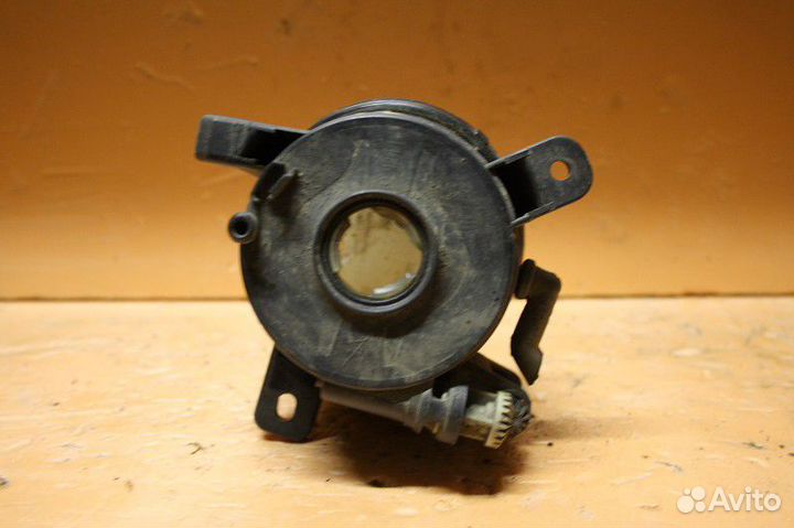 Фара противотуманная правая audi Q5 2008