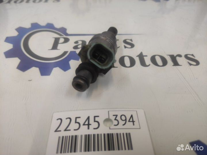 Форсунка топливная Toyota Land Cruiser FJ80G 3F-E