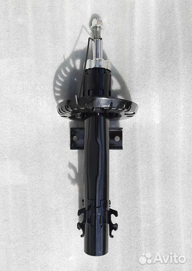Амортизатор передний