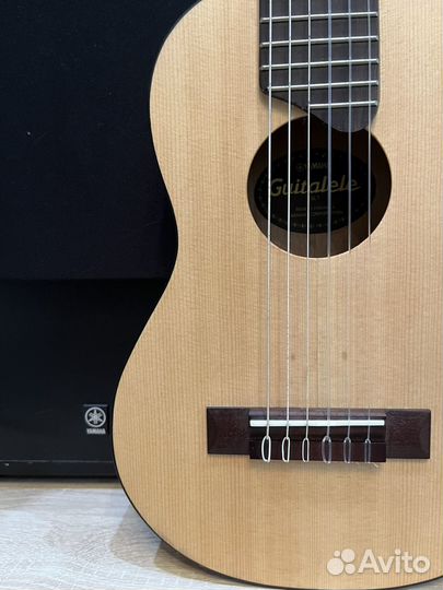 Укулеле гиталеле Yamaha