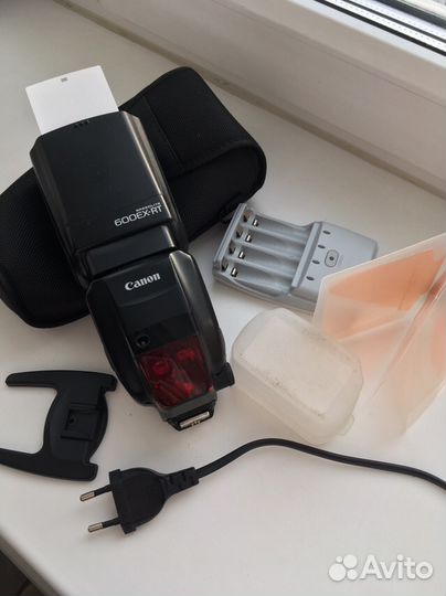 Вспышка Canon Speedlite 600EX-RT