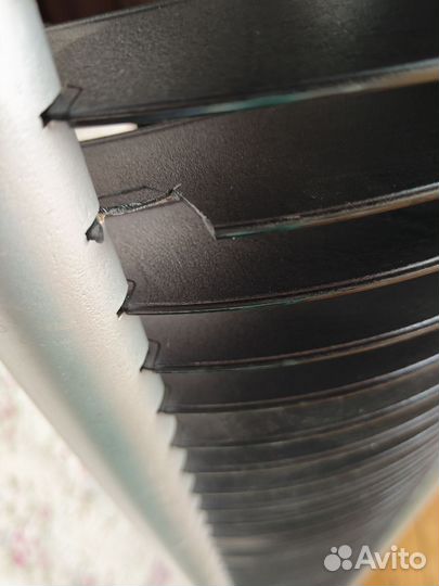 Напольные стойки для DVD