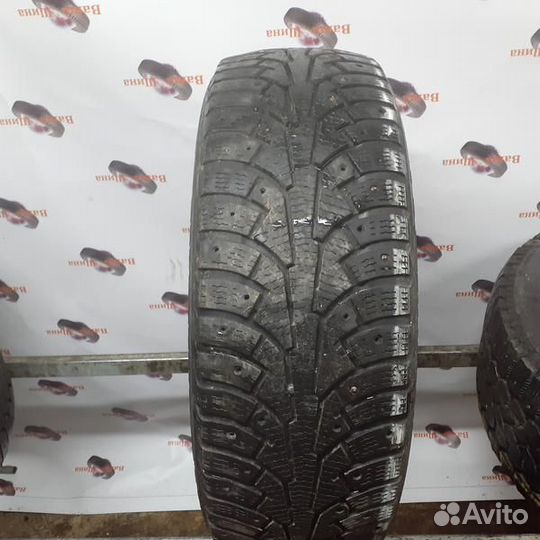 Nokian Tyres Hakkapeliitta R 215/60 R17