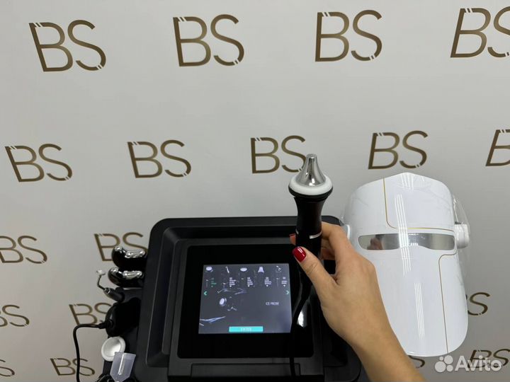 Аппарат для гидропилинга Skin 11 в 1