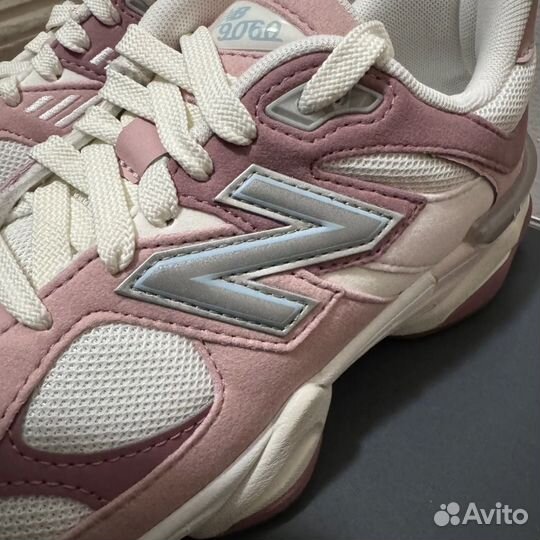 Женские кроссовки new balance 9060 pink