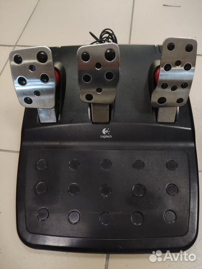 Logitech G27 игровой руль