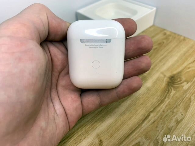 Apple AirPods 2