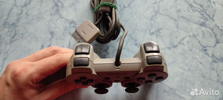 Gamepad PS1, Controller dualshock