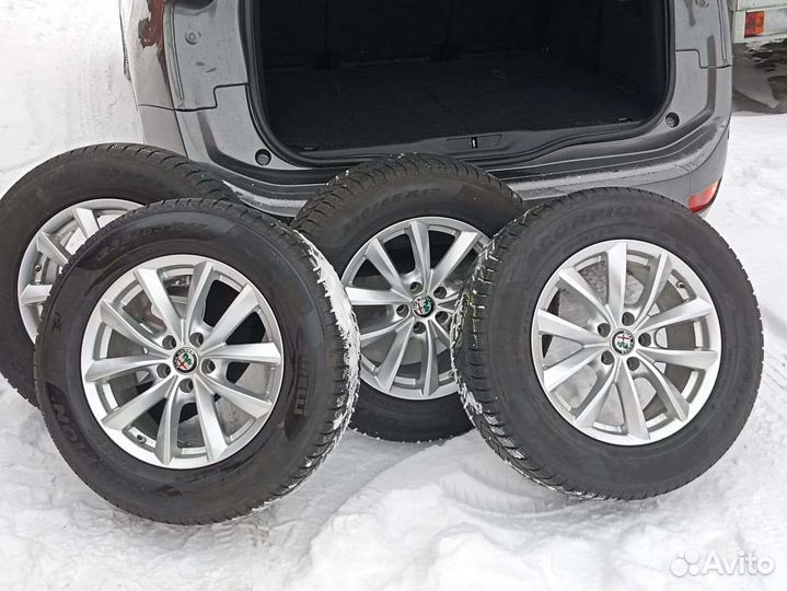 Оригинальные диски+резина Alfa-Romeo R17