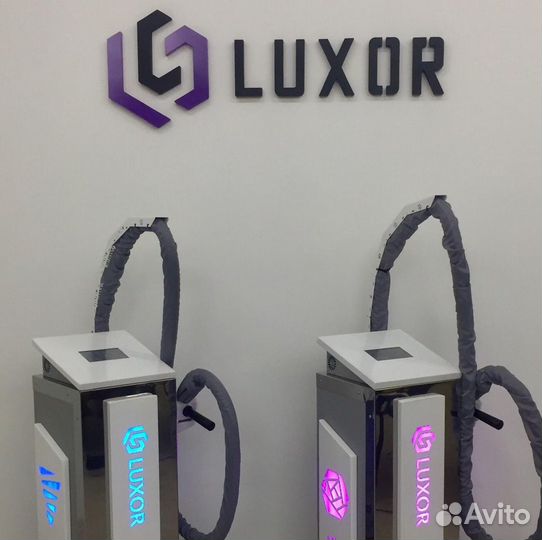 Аппарат LPG массажа L.U.X.O.R