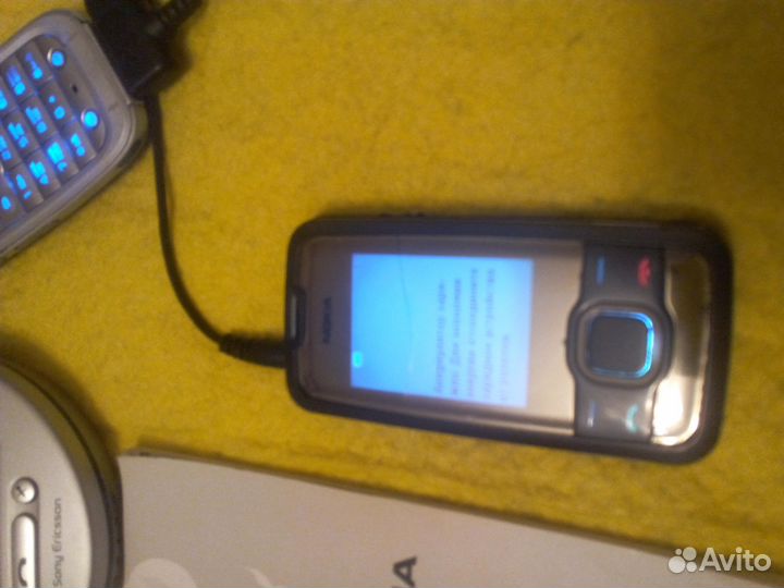 На Запчасти тел Nokia 7610./Sony Ericsson 520